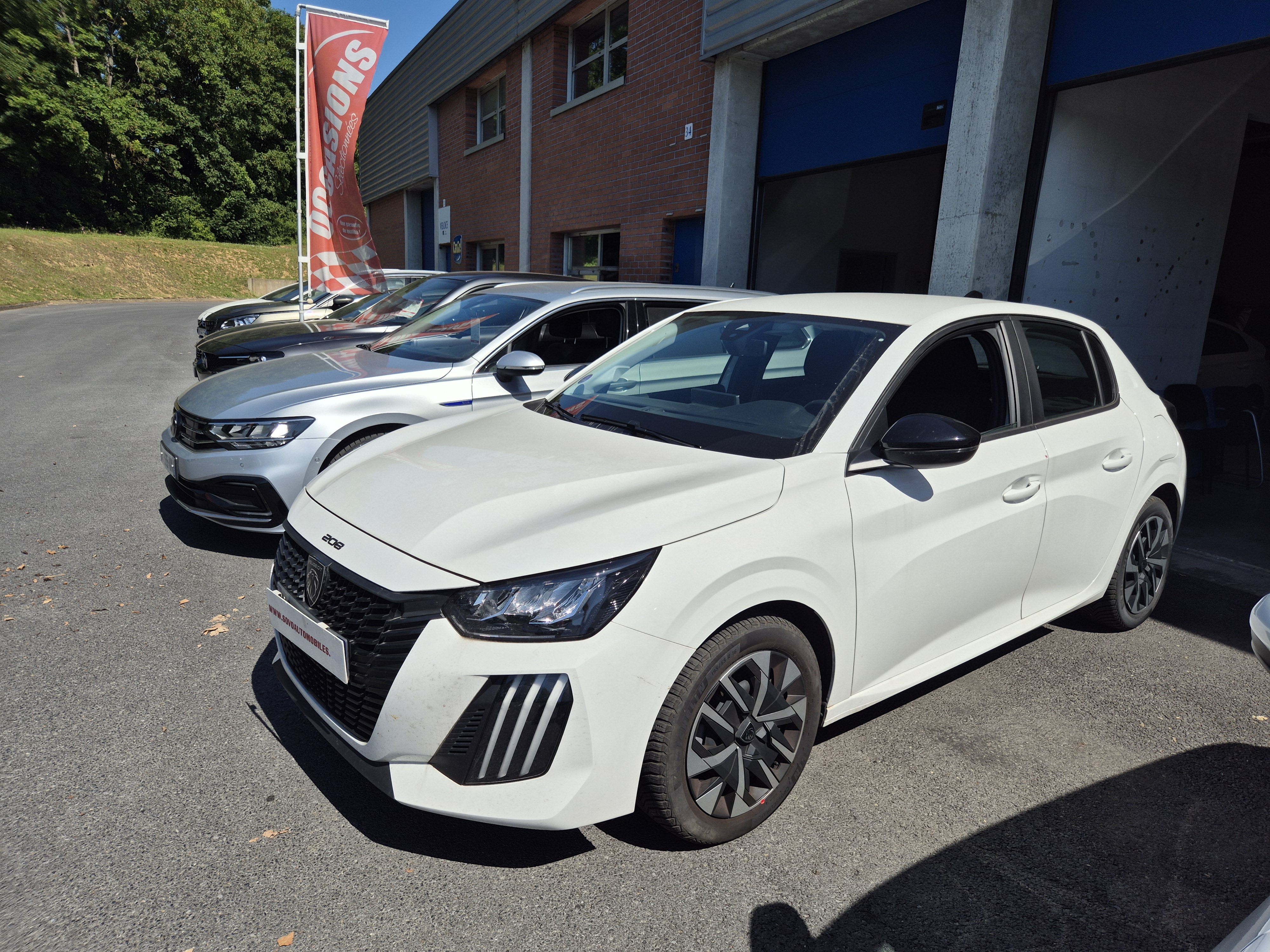 PEUGEOT 208 II (2) 1.2 PURETECH 100 S&S AFFAIRE BVM6