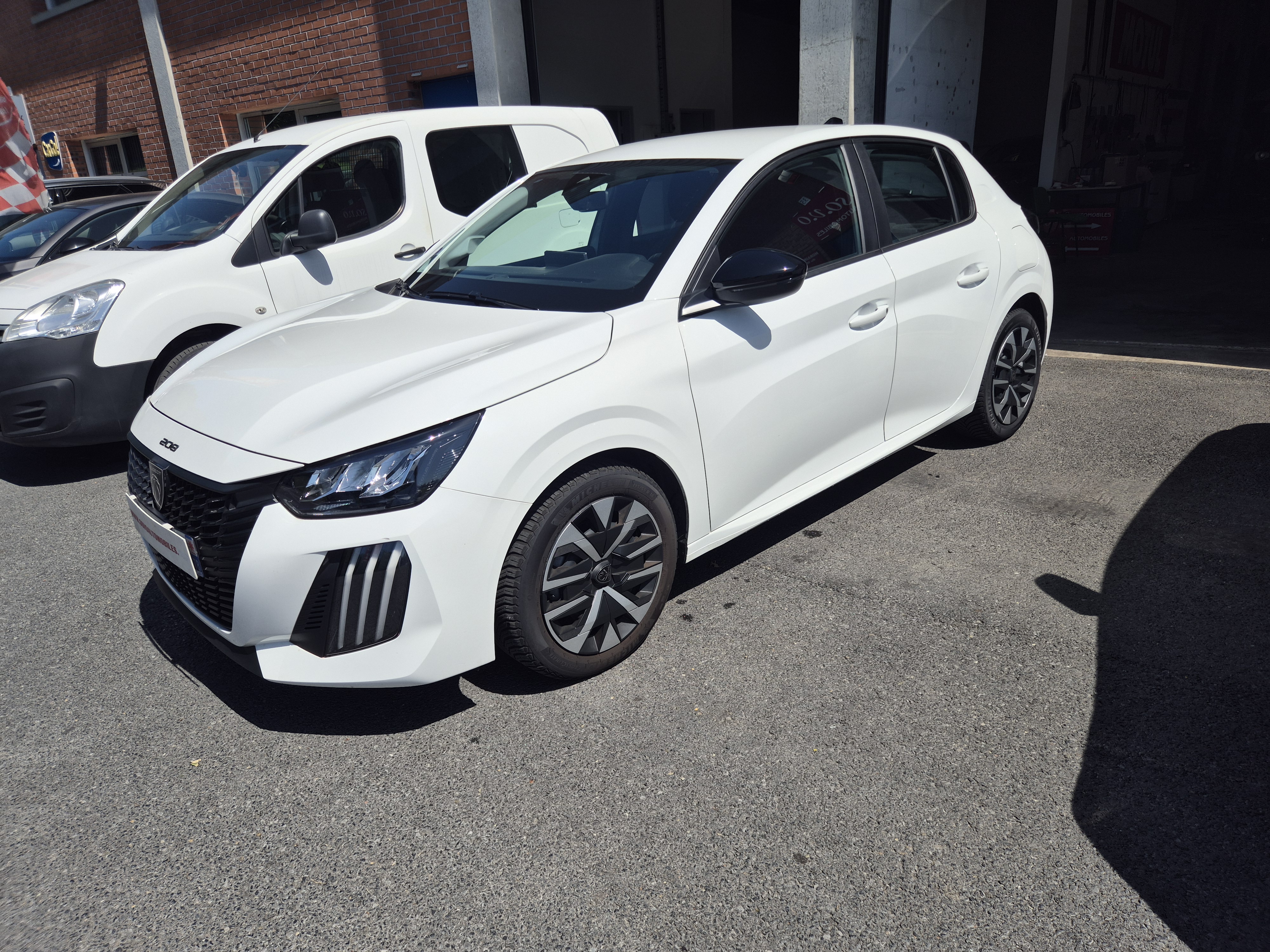 PEUGEOT 208 II (2) AFFAIRE 1.2 PURETECH 100 S&S ACTIVE BVM6 