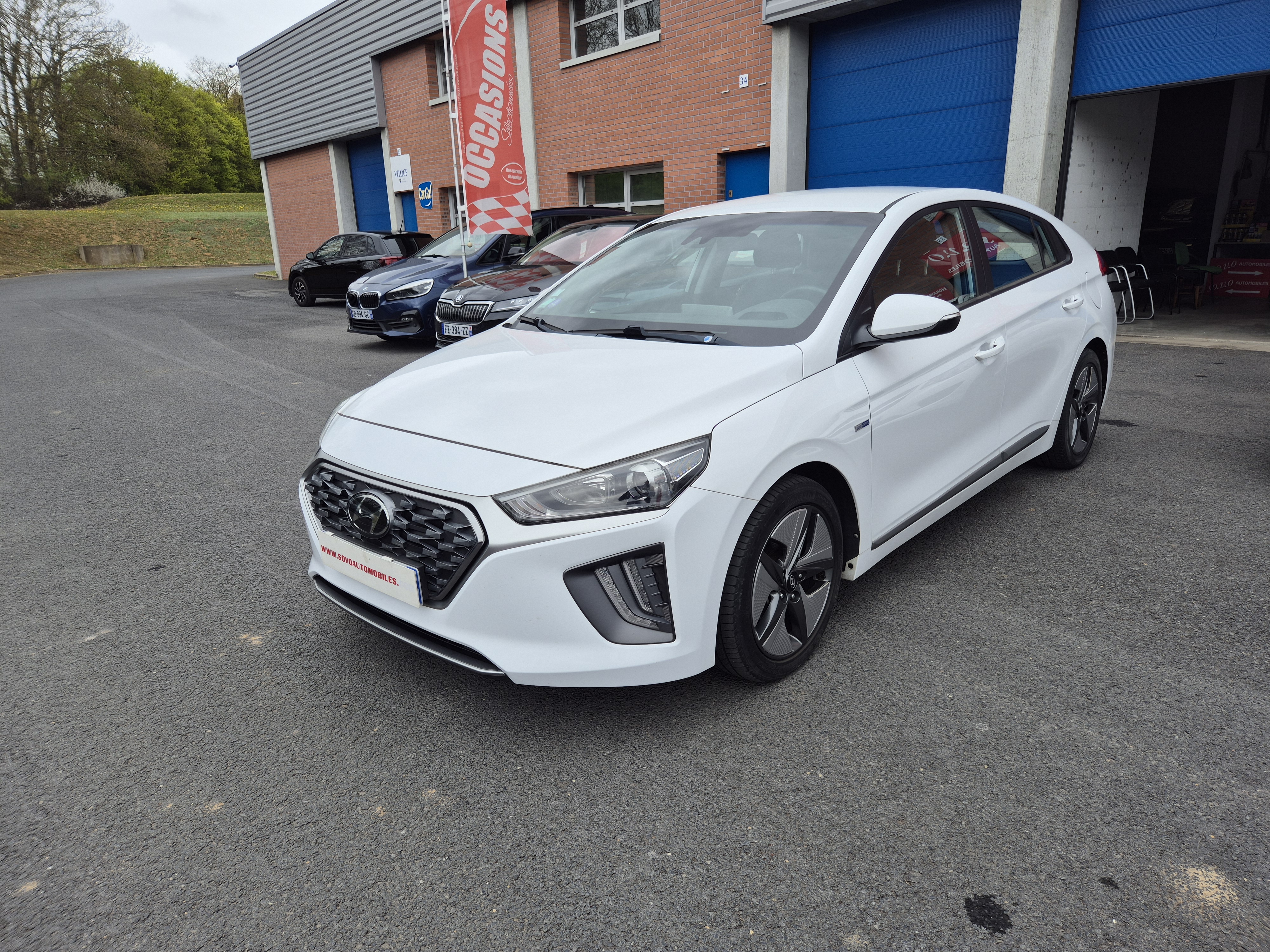 HYUNDAI IONIQ (2) SOCIETE 1.6 HYBRID 141 BUSINESS